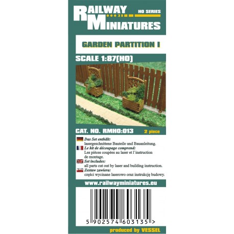 RMH0:013 Garden Partition